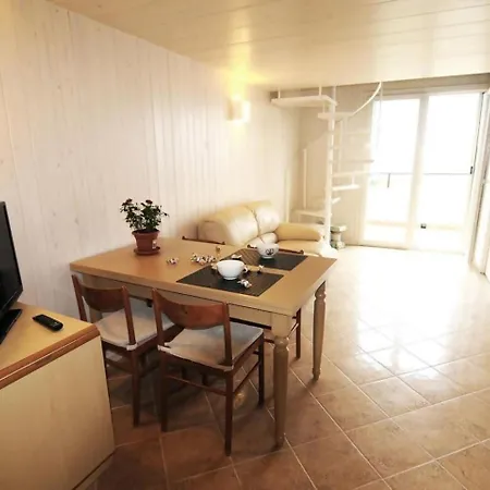 Casa Festa Timmari *